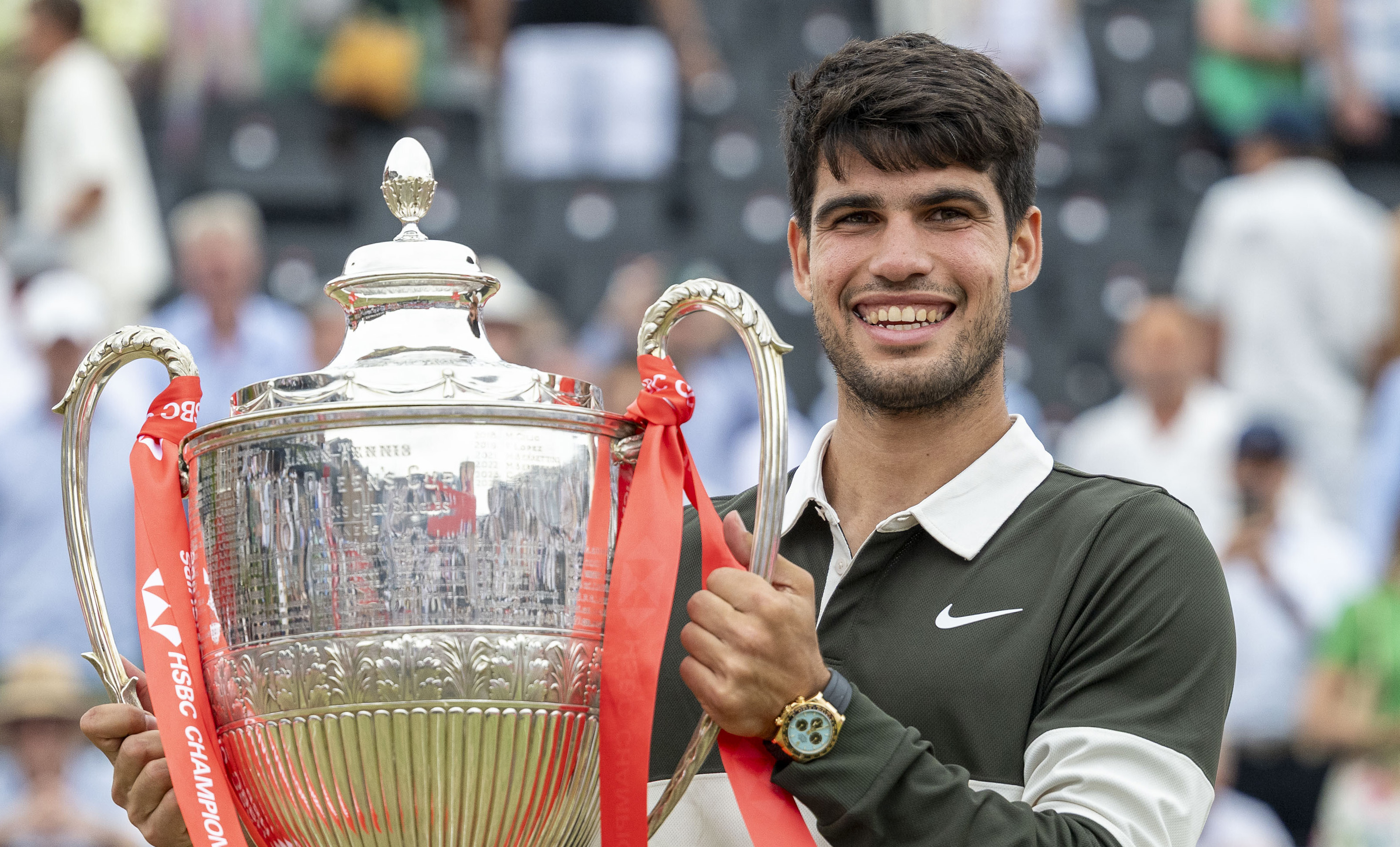 英国网球队翻盘意大利网球队,阿尔卡拉斯惊艳世界的简单介绍 英国网球队翻盘意大利网球队,阿尔卡拉斯惊艳世界的简单介绍