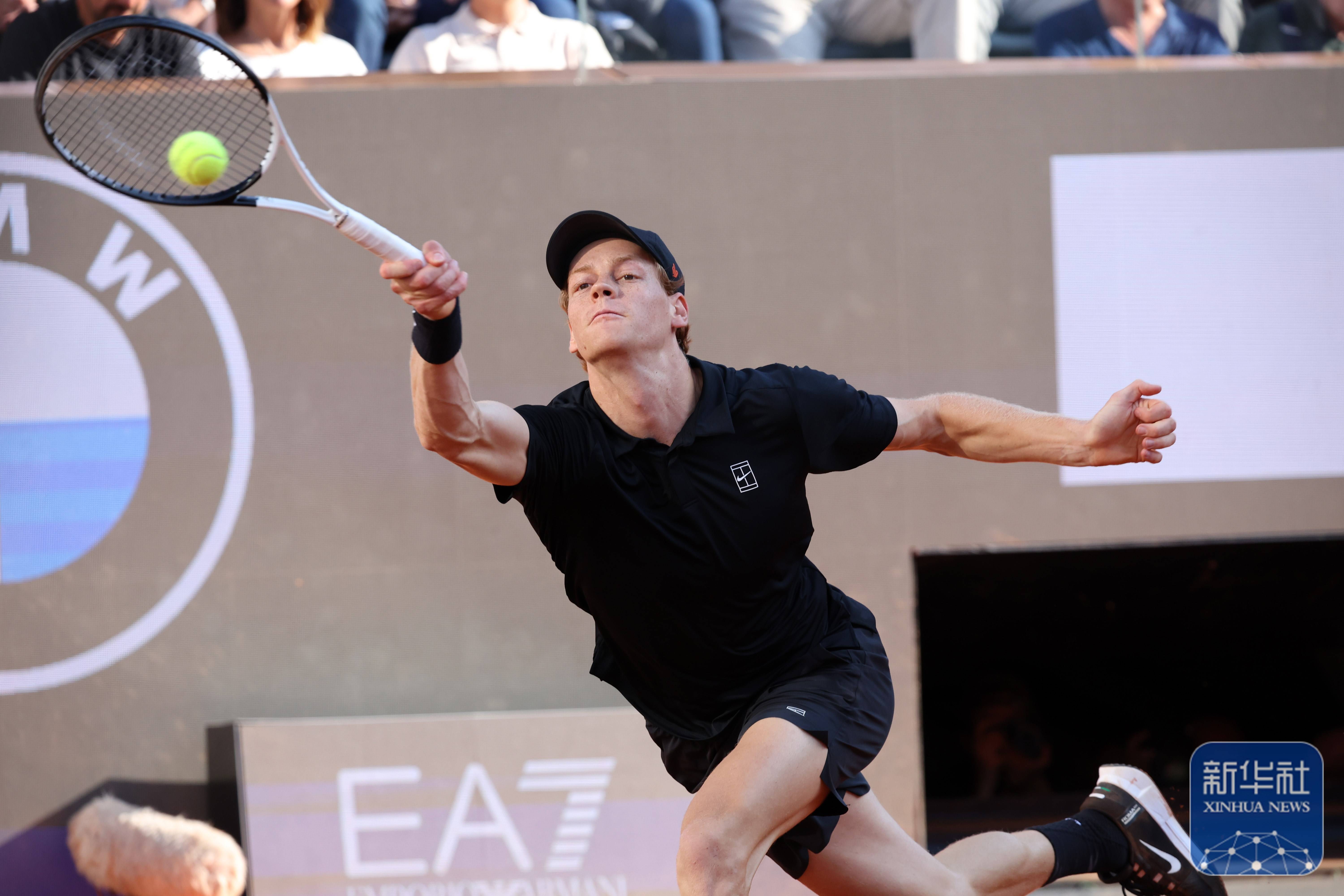 关于西班牙网球队完胜澳大利亚网球队,阿尔卡拉斯制霸全场的信息 关于西班牙网球队完胜澳大利亚网球队,阿尔卡拉斯制霸全场的信息