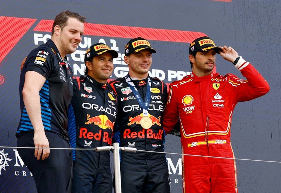 索伯车队完胜威廉姆斯，佩雷兹点燃赛场