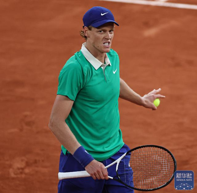 开云体育在线-包含ATP总决赛碾压年终总决赛，辛纳高光表现的词条