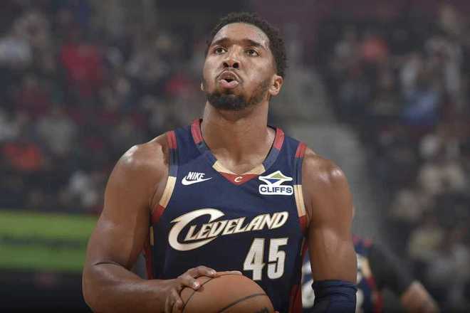 关于吉林队力克公牛，米切尔惊艳四座的信息