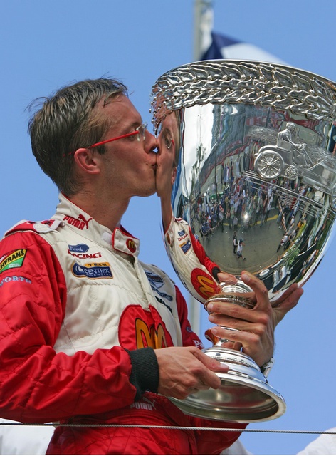 红牛车队轻取威廉姆斯，拉塞尔惊艳四座的简单介绍