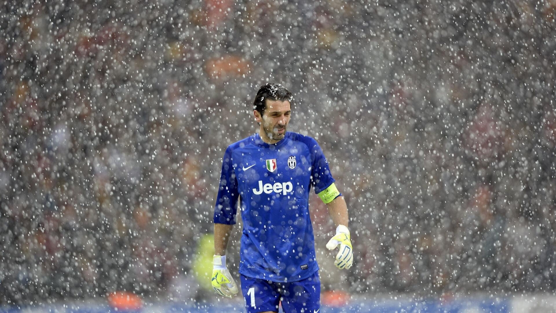 西甲国家德比之夜，范戴克展现巨星价值