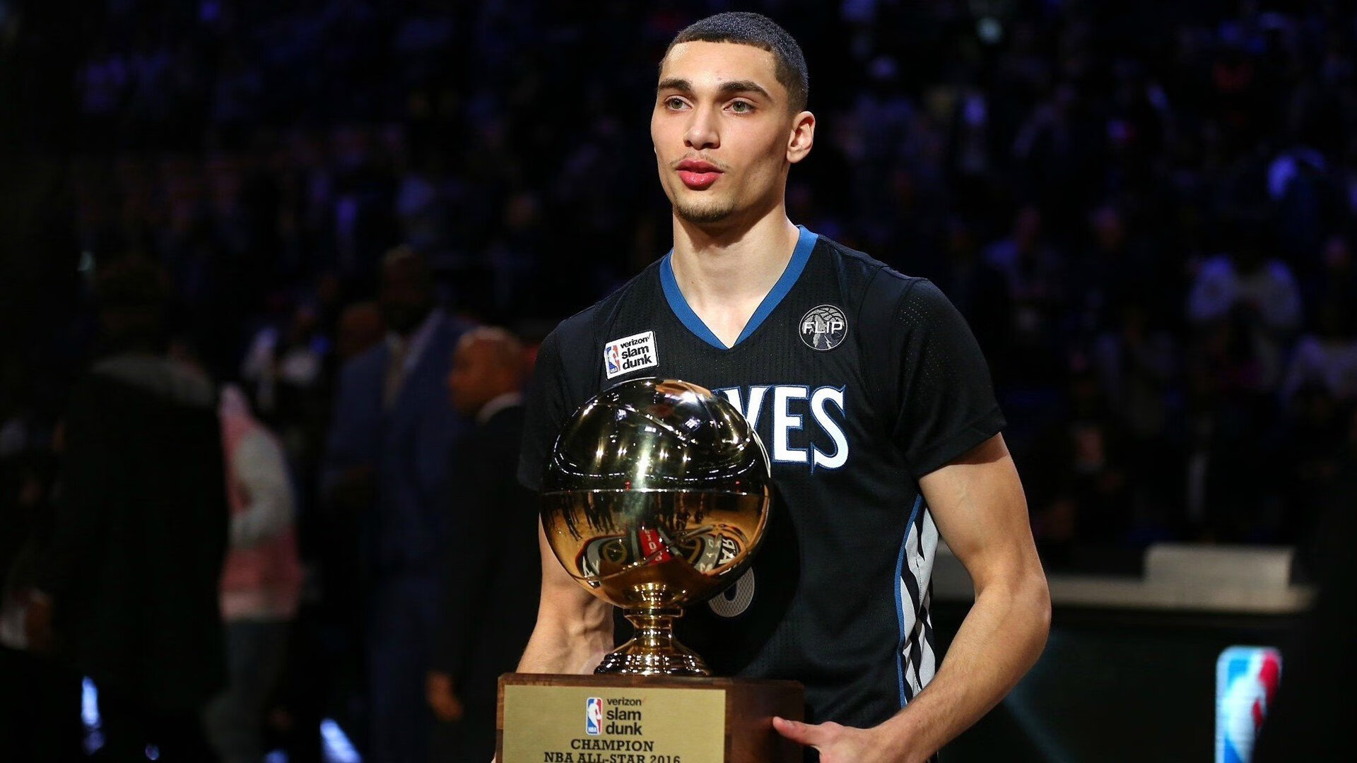 拉文持续制造杀伤的启示，从湖人淘汰上海队看现代篮球的进化逻辑