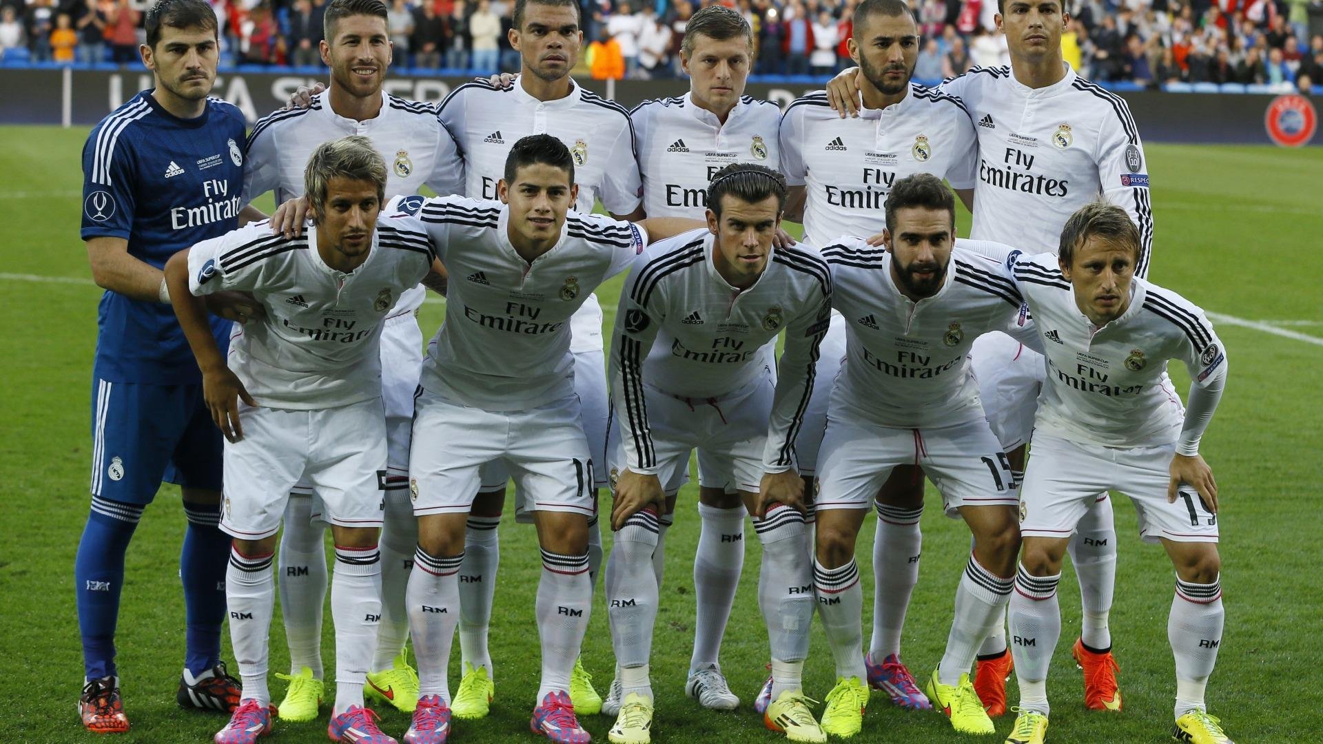 红牛狂奔，维尼修斯独舞，莱比锡完胜曼联背后的战术革命与个人英雄主义