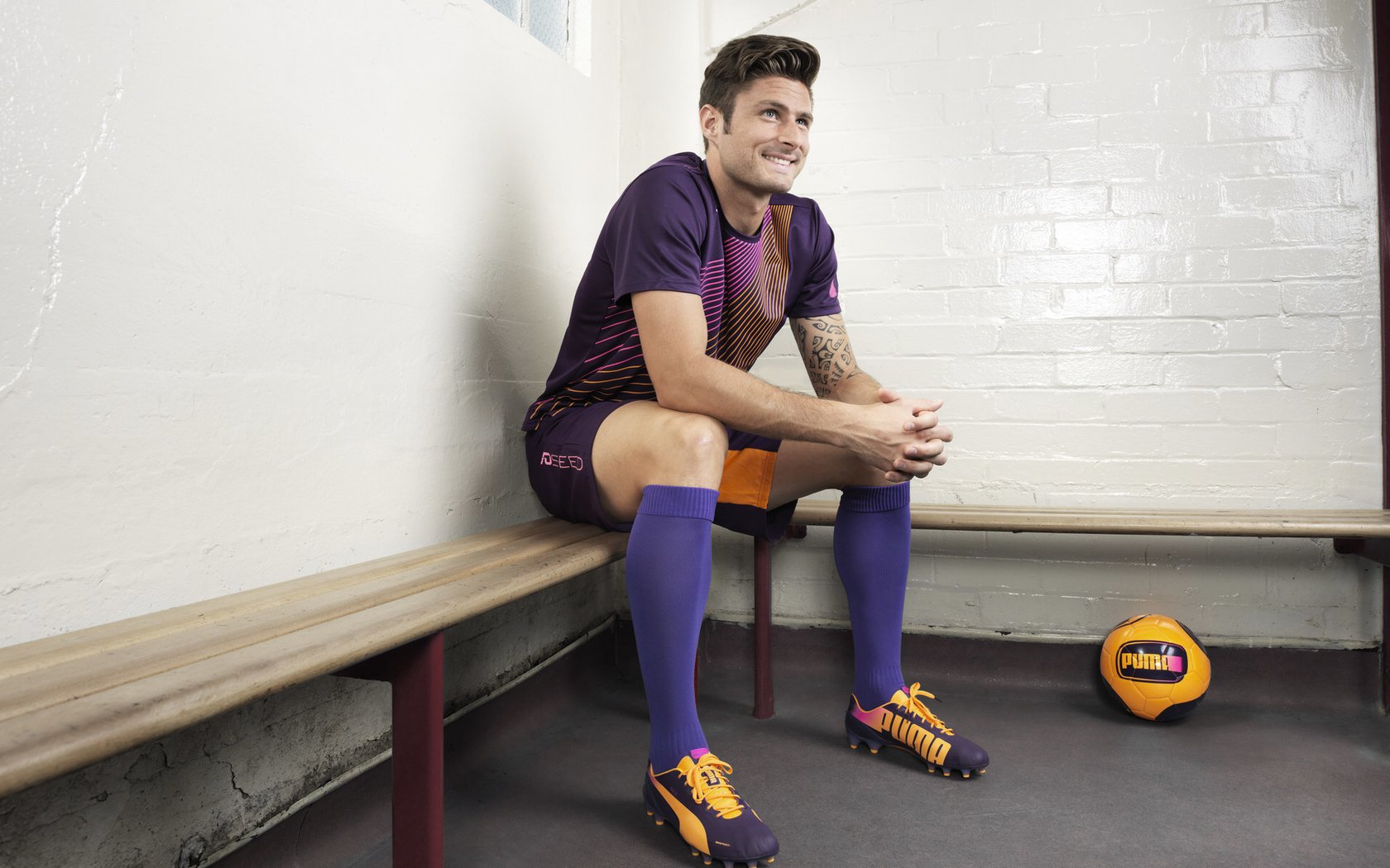 绝杀与火热，绿茵场与乒乓台的双重奏